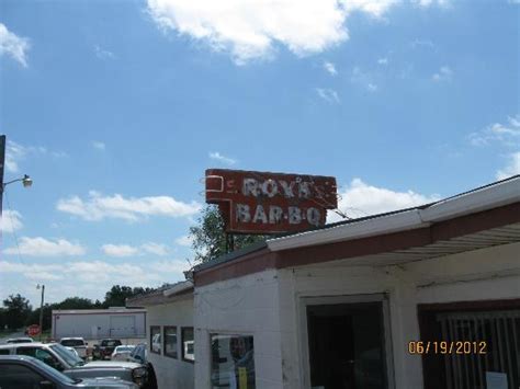 roy's bbq chickasha ok.